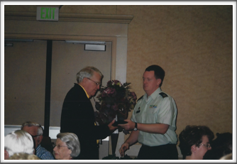 Bob Thompson receiving award at the Banquet
